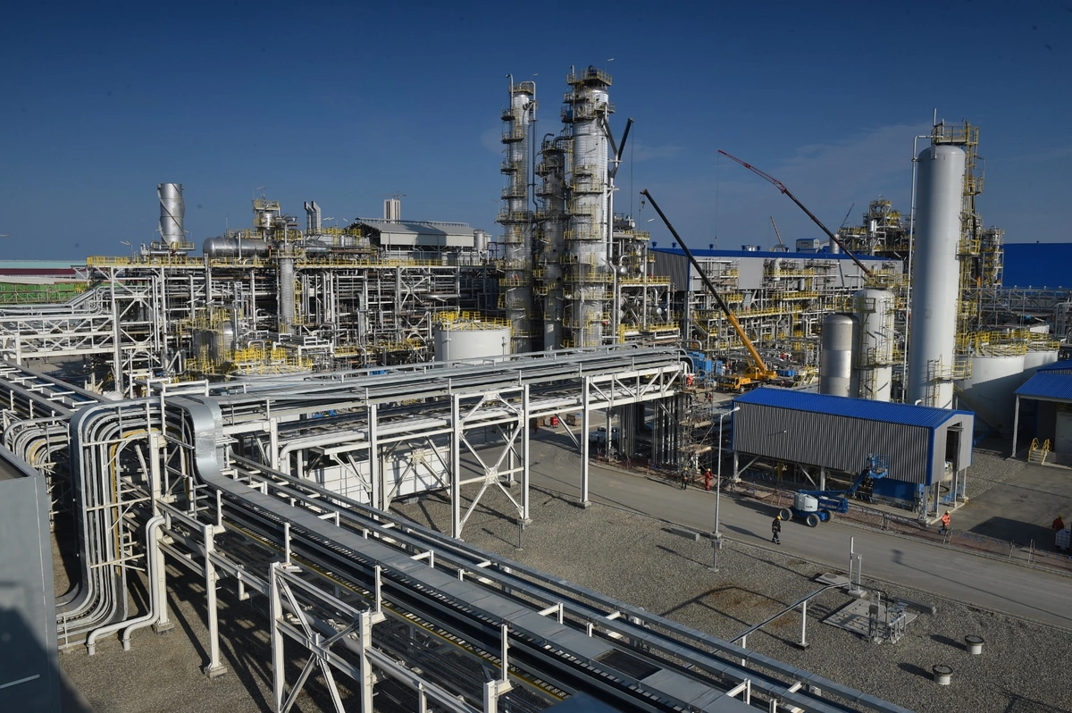 Азербайджан увеличил доходы от экспорта карбамида почти на 76%