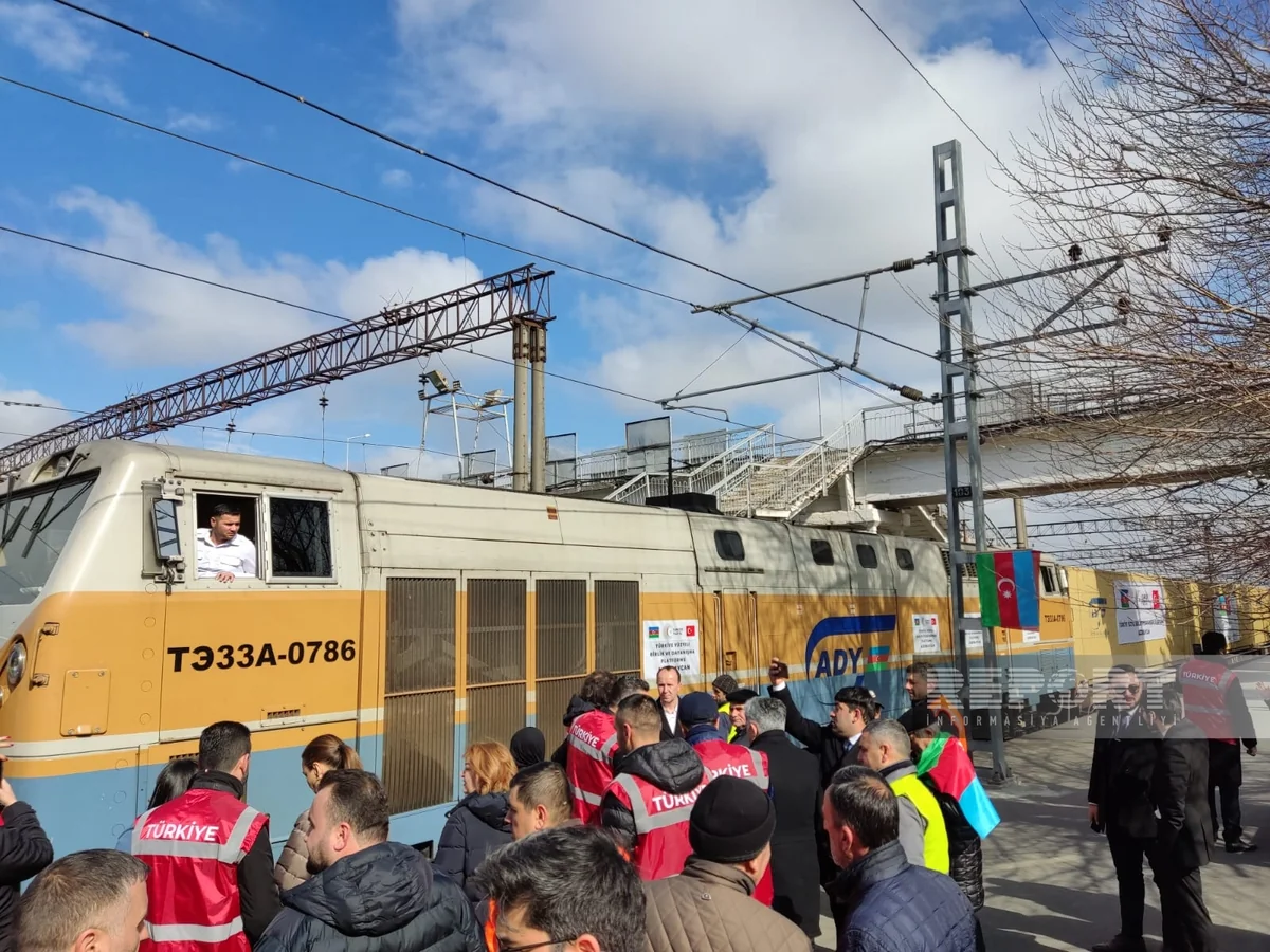 Azerbaijan sends humanitarian aid to Türkiye by rail