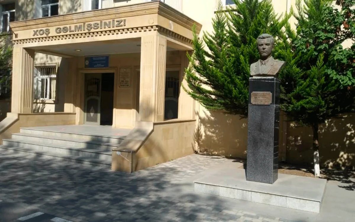 Bakıda Milli Qəhrəman və şəhid adı daşıyan məktəblərin sayı açıqlandı