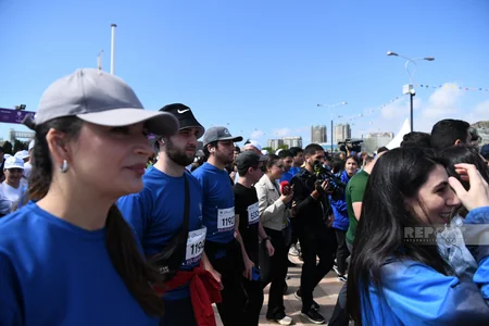 Heydər Əliyev Fondunun təşəbbüsü ilə keçirilən “Bakı Marafonu 2024” start götürüb