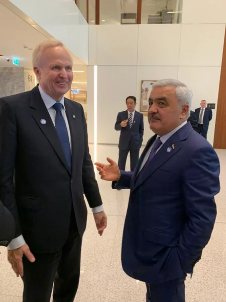 Президент SOCAR провел в Абу-Даби встречи с главами ведущих мировых компаний