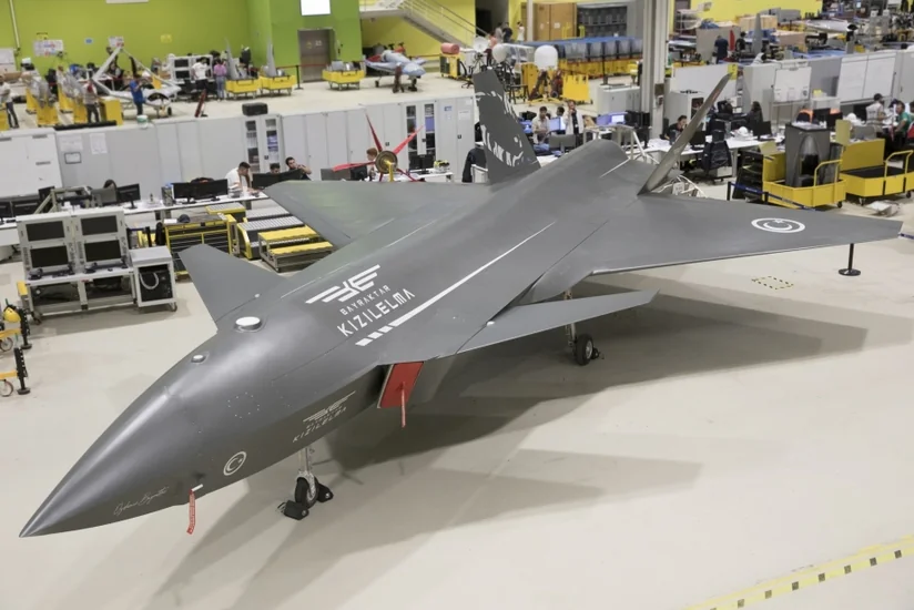 В следующем году начнется серийное производство истребителя Bayraktar KIZILELMA