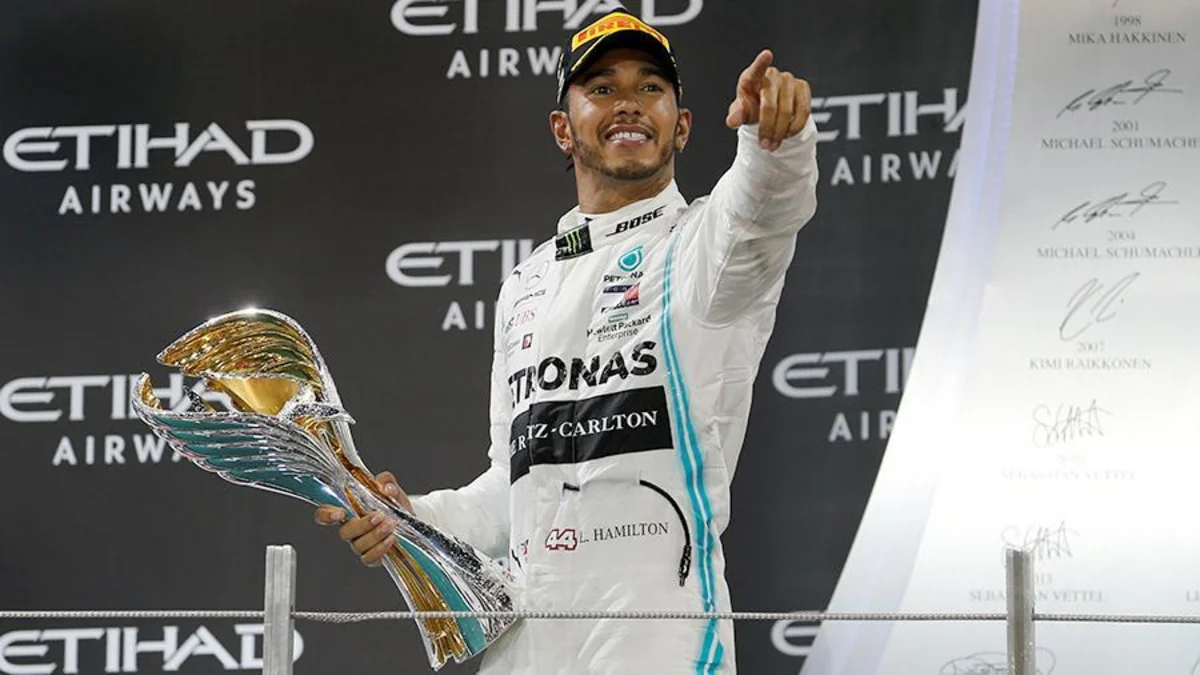 Lüis Hemilton Formula 1 üzrə Abu Dabi Qran-prisinin qalibi olub