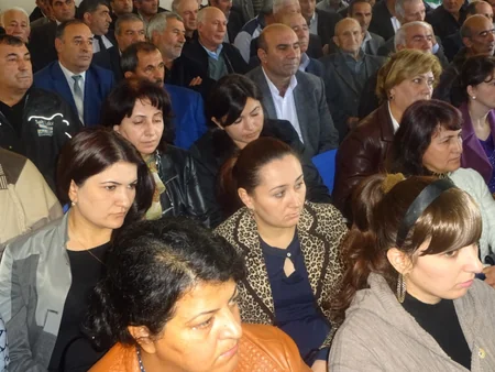 Ağdamlı seçicilər: Biz yekdilliklə Bəxtiyar Əliyevə səs verəcəyik
