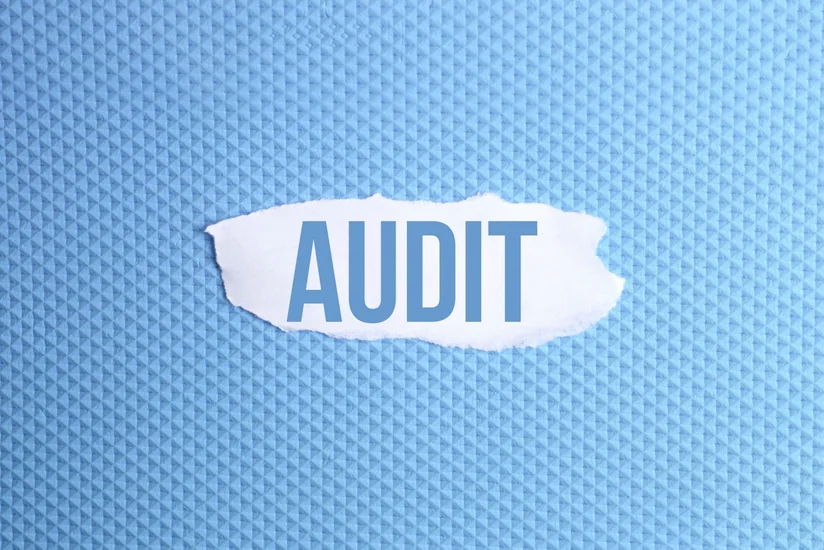 Azərkosmos auditor seçib