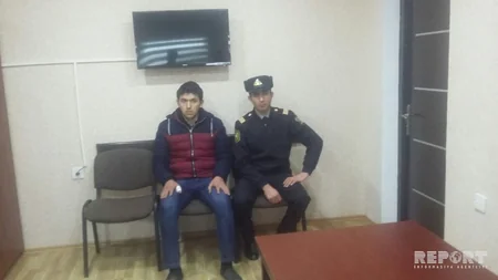 Şabranda gənc oğlan oğurladığı maaş kartından pul çıxararkən tutulub - FOTO