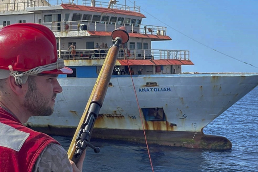 Yunanıstan azərbaycanlıların olduğu gəmiyə atəş açıb