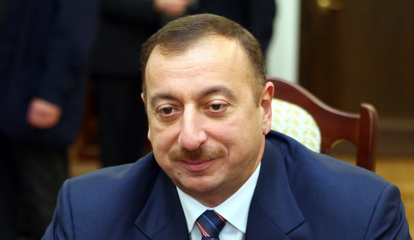 ​Azərbaycan Prezidenti İranın iqtisadi məsələlər və maliyyə nazirini qəbul edib