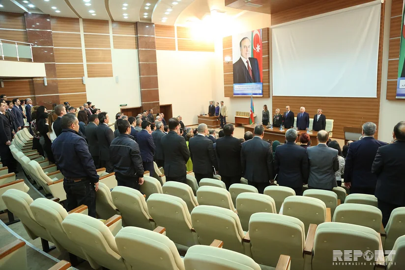 Əmək və Əhalinin Sosial Müdafiəsi Nazirliyində “Milli Qəhrəmanlarımız” kitabının təqdimatı olub
