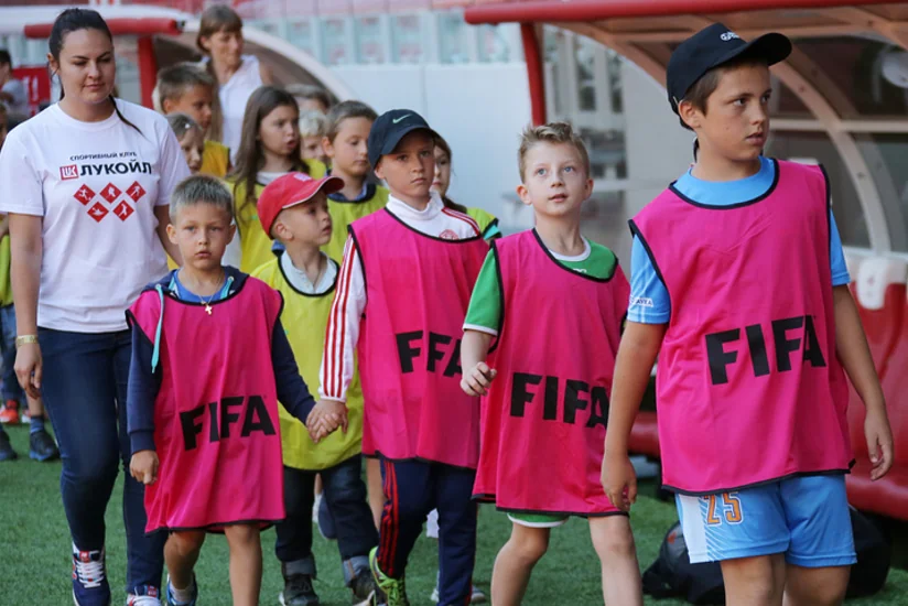 FİFA İspaniya Futbol Federasiyasını cərimələyib