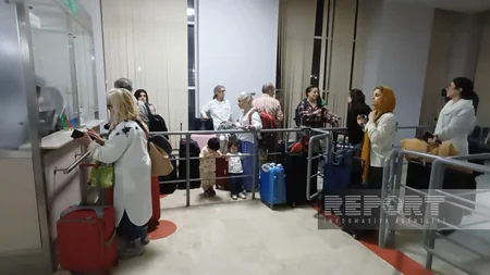 Over 100 foreigners evacuated from Iran to Azerbaijan in half day