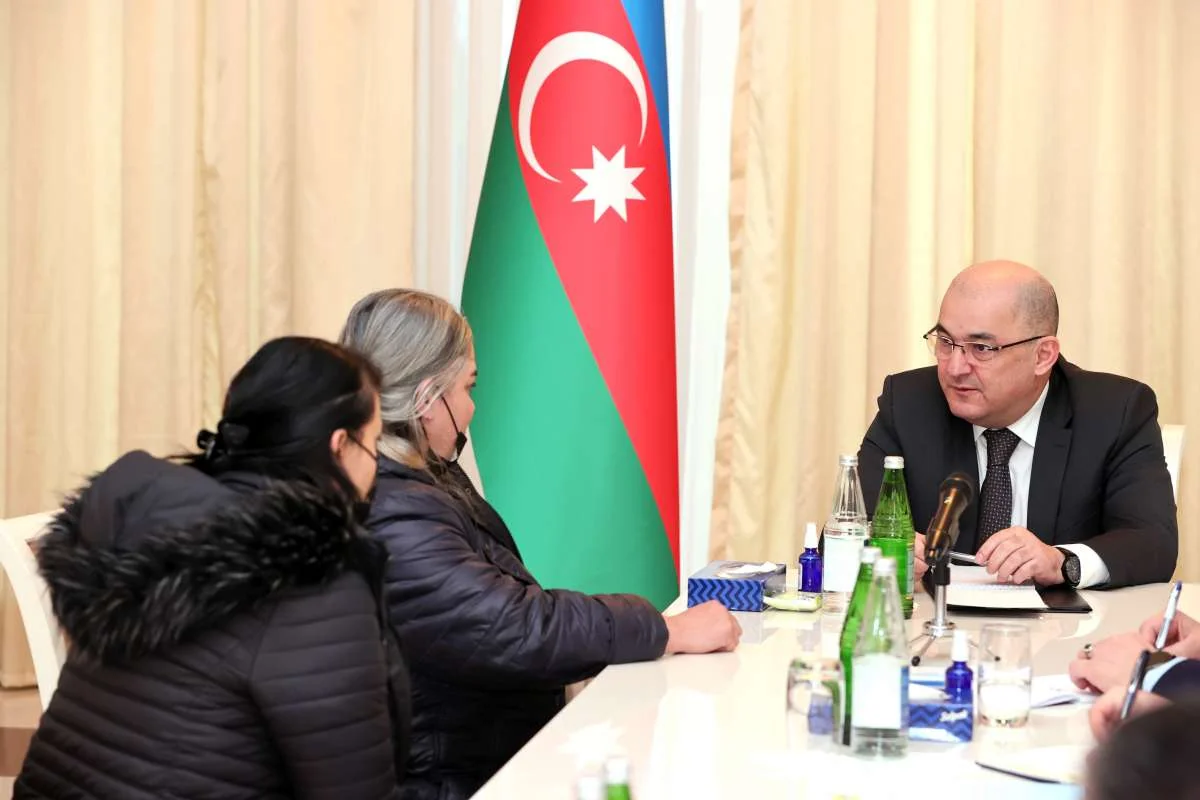 Şahin Bağırov Goranboyda vətəndaşları qəbul edib