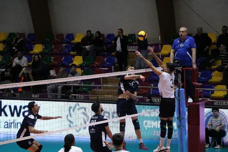Kişi voleybolçular arasında Azərbaycan Yüksək Liqasında VI tura start verilib