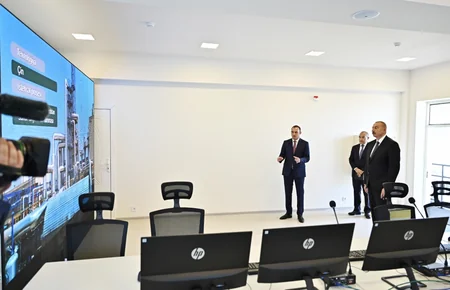 Prezident Sumqayıt Kimya Sənaye Parkında açılış və təməlqoyma mərasimlərində iştirak edib