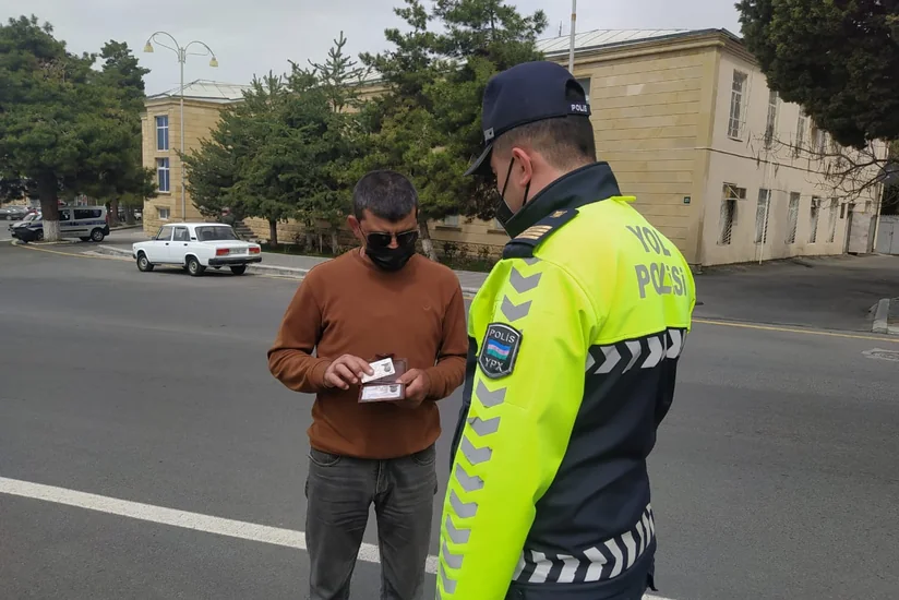 Yol polisi Qaxda reyd keçirib