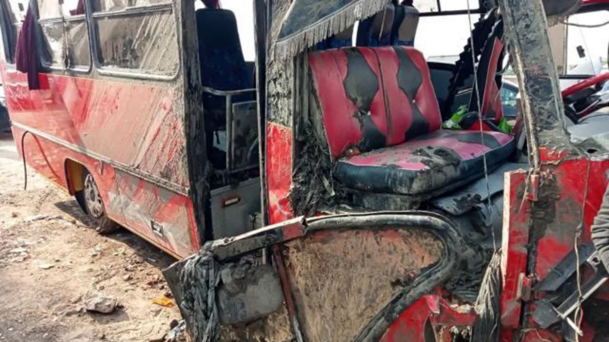 South Africa bus crash kills 20, leaves 68 injured