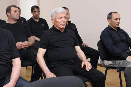 Əfv sərəncamı 6 saylı cəzaçəkmə müəssisəsində icra olunub - VİDEO