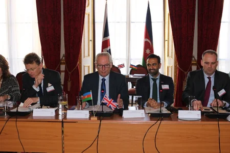 Azərbaycan-Böyük Britaniya Hökumətlərarası Komissiyasının ilk iclası keçirilib