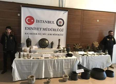 İŞİD və PYD terrorçularının İraq və Suriyadan oğurladıqları tarixi əsərlər tapılıb