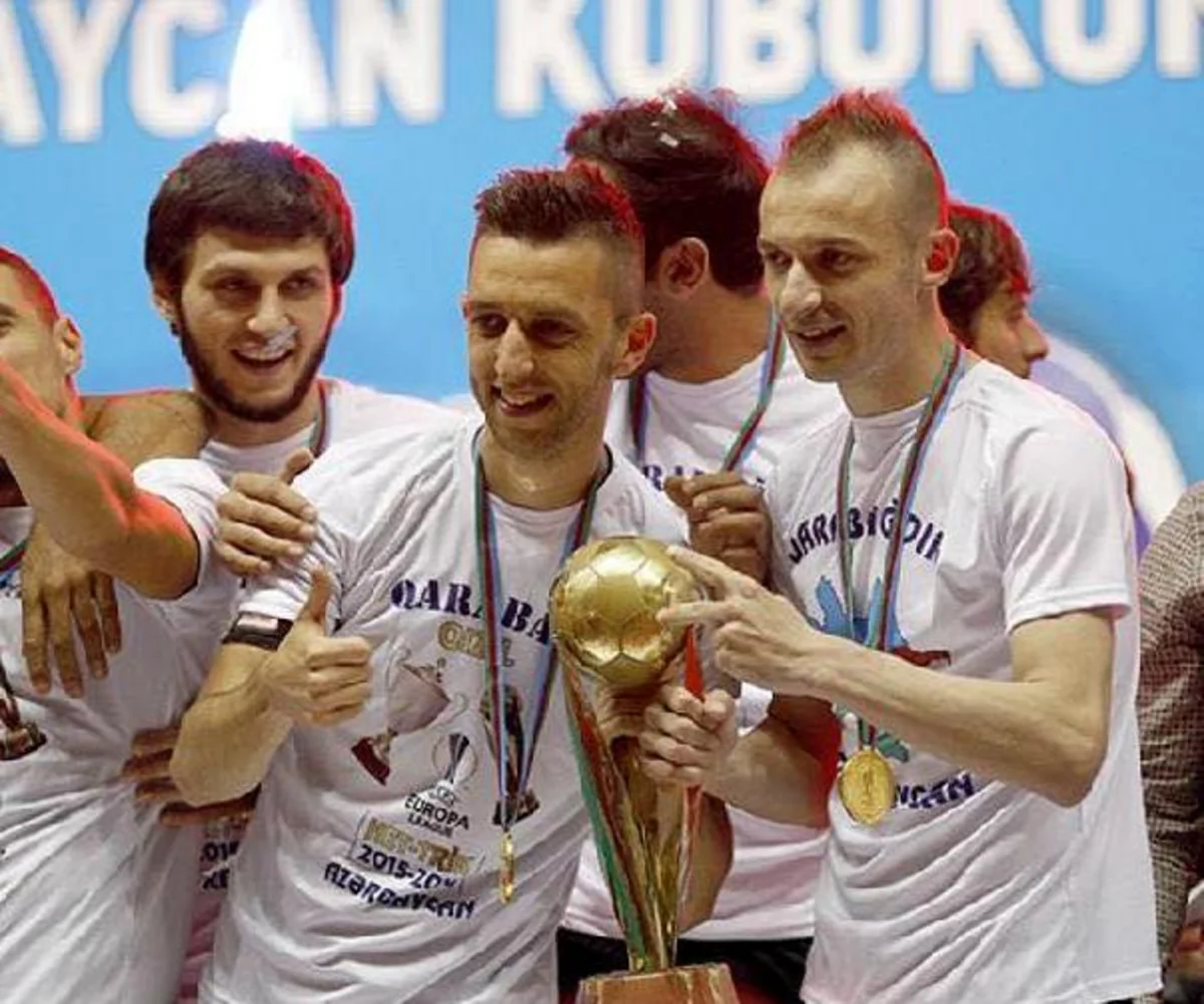 ​Qarabağ 4 futbolçusu ilə müqaviləni yeniləyib