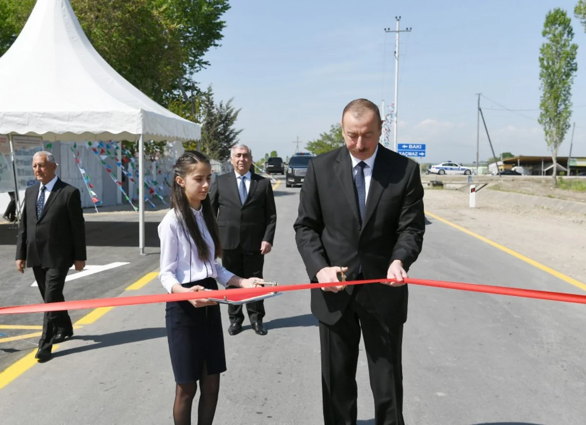 Prezident Xaçmazda avtomobil yolunun açılışında iştirak edib - YENİLƏNİB