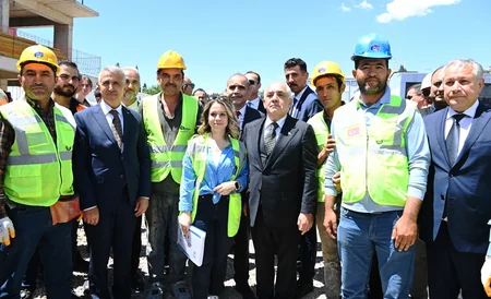 PM Asadov views progress of construction work in “Azerbaijani quarter” in Türkiye’s Kahramanmaras
