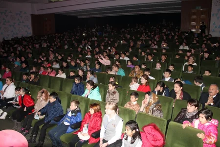 Özbəkistanda Heydər Əliyevin xatirəsi anılıb