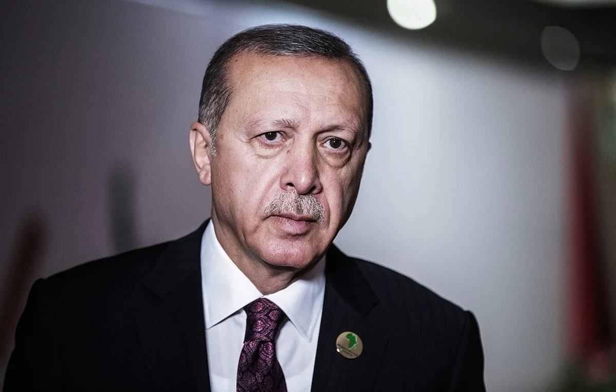 Ərdoğan: Türkiyə S-400 almaq mövzusunda kimdənsə icazə almaq niyyətində deyil