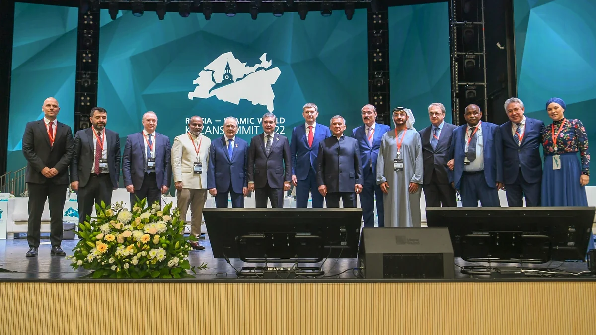 Гурбангулы Бердымухамедов выступил на экономическом саммите KazanSummit 2022