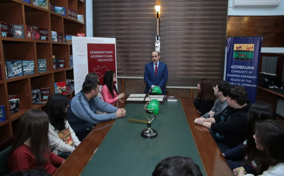 Əli Həsənov: “Dağlıq Qarabağ uğrunda Azərbaycan dövlətinin, Azərbaycan Prezidentinin yürütdüyü böyük siyasətə dəstək verməliyik”