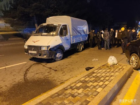 Bakıda yük və minik avtomobilləri toqquşub - FOTO - VİDEO - YENİLƏNİB