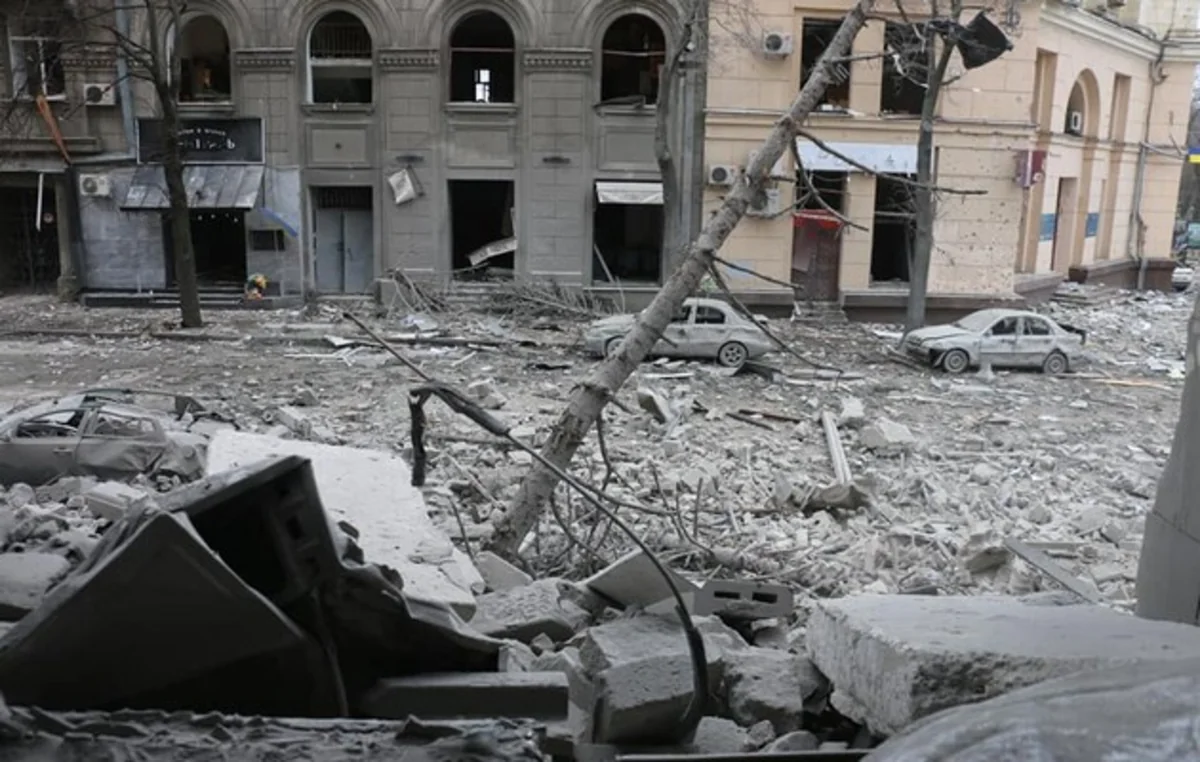 Xarkovda yaşayış binasına aviazərbə endirilib, 8 nəfər həlak olub