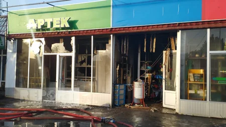 Oğuzda apteklərdə və geyim mağazasında yanğın baş verib