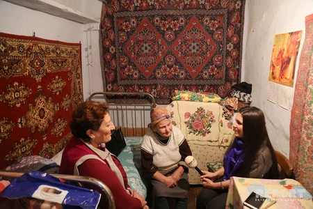 Sosial işçi: “Elə qoca var ki, aylarla dilinə ət dəymir” - REPORTAJ - VİDEO