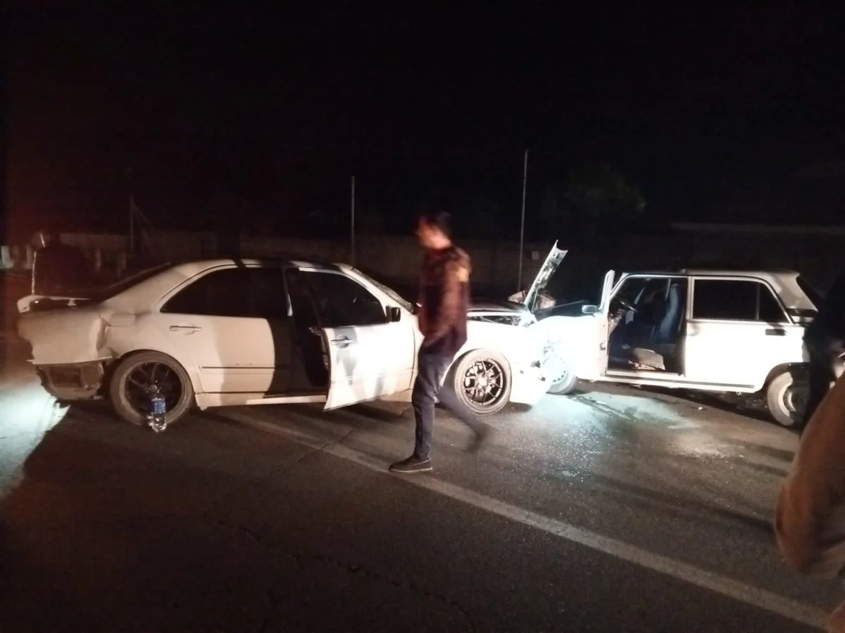 Qəbələdə zəncirvari qəza olub, xəsarət alanlar var