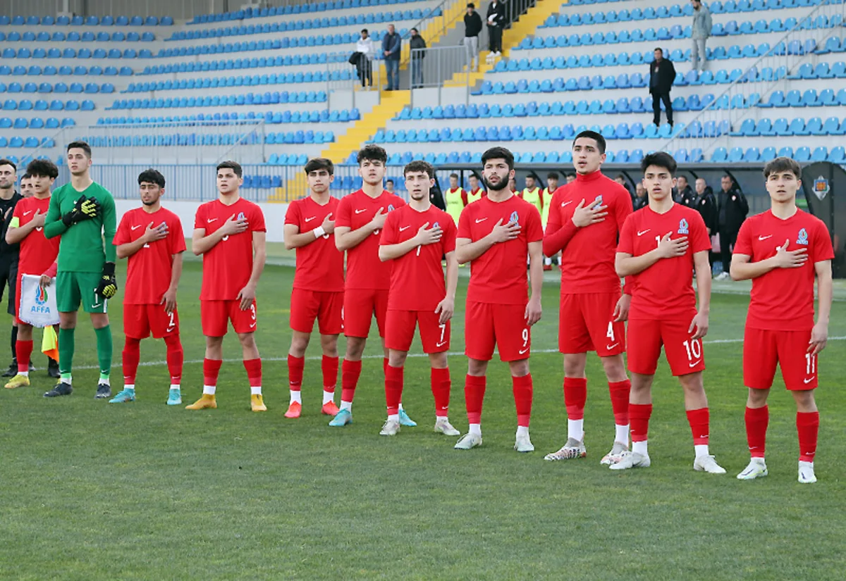 U-19 millisinə 23 futbolçu çağırılıb