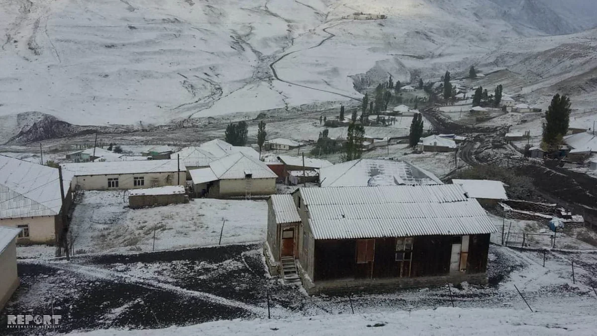 В Азербайджане выпал первый снег  - ФОТО