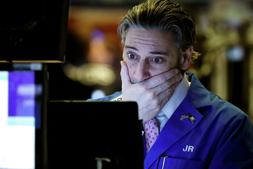 ABŞ fond bazarı və “Apple” səhmləri çöküb