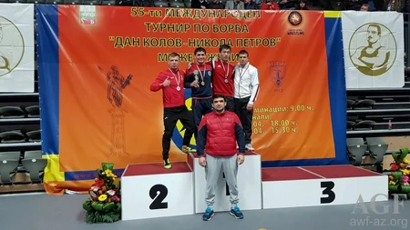Azərbaycan güləşçiləri Bolqarıstan turnirinun ilk günündə 4 medal qazanıblar