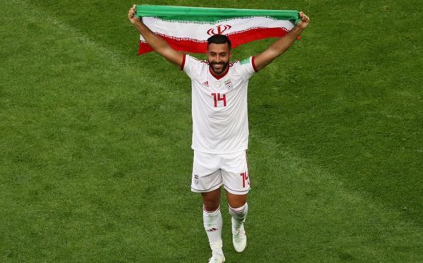 FIFA İran yığmasının futbolçusunu diskvalifikasiya edib