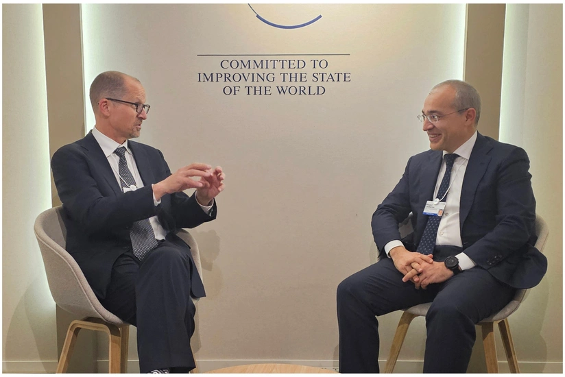 Azerbaijan discusses partnership in Industry 4.0 technologies in Davos