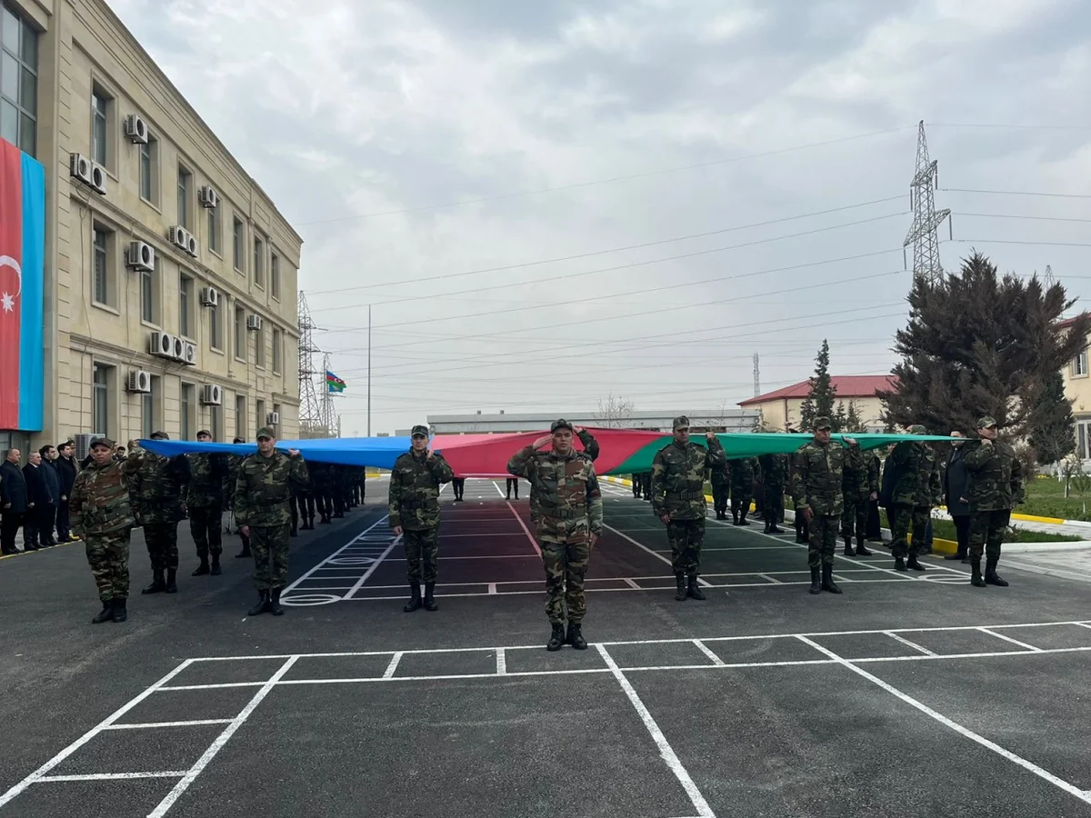 FHN işçiləri şəhid övladları üçün “açıq qapı günü” keçirib