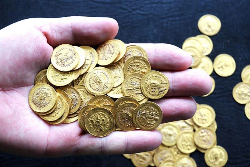 ​2,000 year-old gold bars found in China