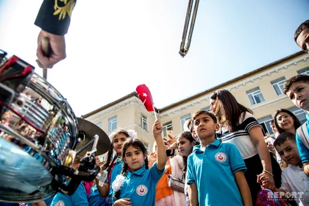 Bakı Atatürk Liseyində “Bilik günü” qeyd olunub - FOTOREPORTAJ