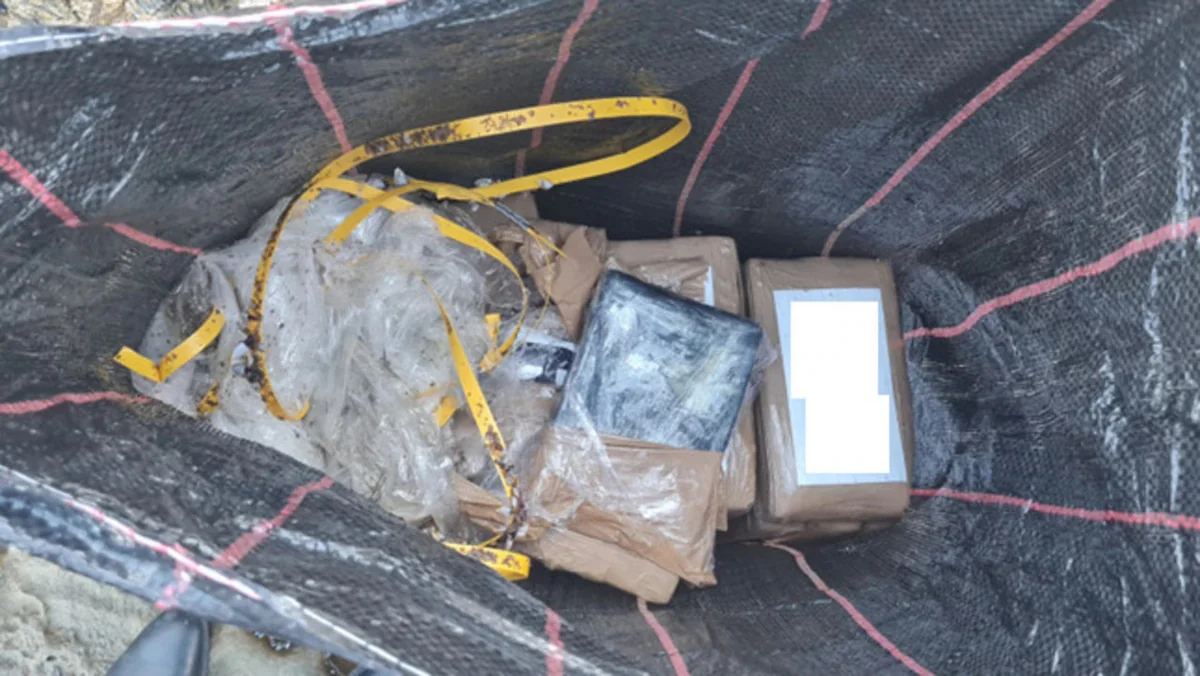 120 kg of cocaine wash up on Australian beaches
