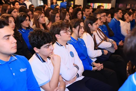 Vətən müharibəsi tarixinə həsr olunan yeni kitab nəşr edilib