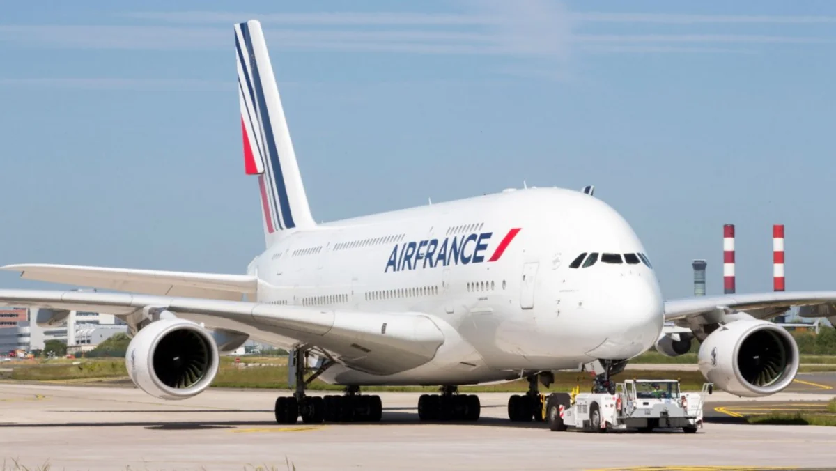 Забастовка сотрудников обошлась Air France в 300 млн евро