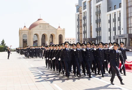 “Polis Günü”nə və tədris ilinin buraxılışına həsr olunmuş mərasim keçirilib