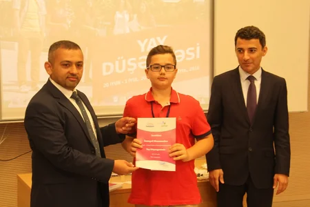 ADA Universiteti və “Təmiz Şəhər” ASC-nin təşkil etdiyi yay düşərgəsi yekunlaşıb