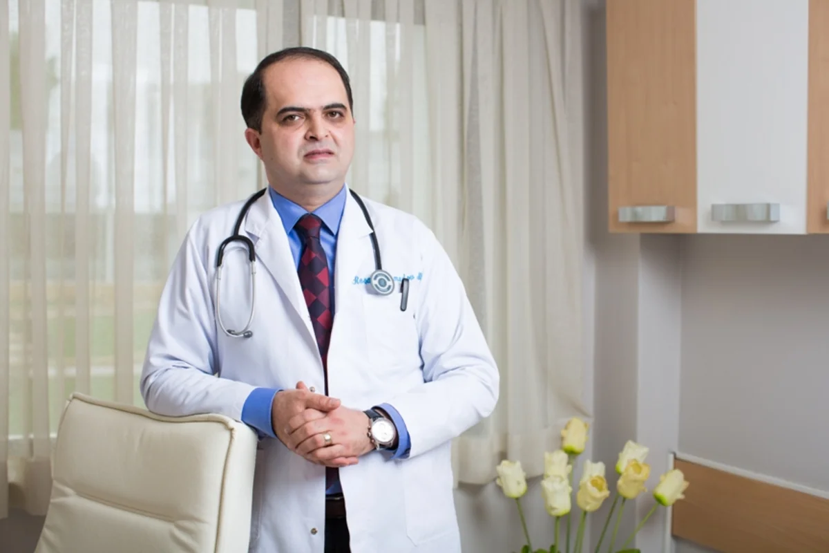 Neftçilər xəstəxanasının cərrahı barəsində yayılan ittihamlara münasibət bildirib